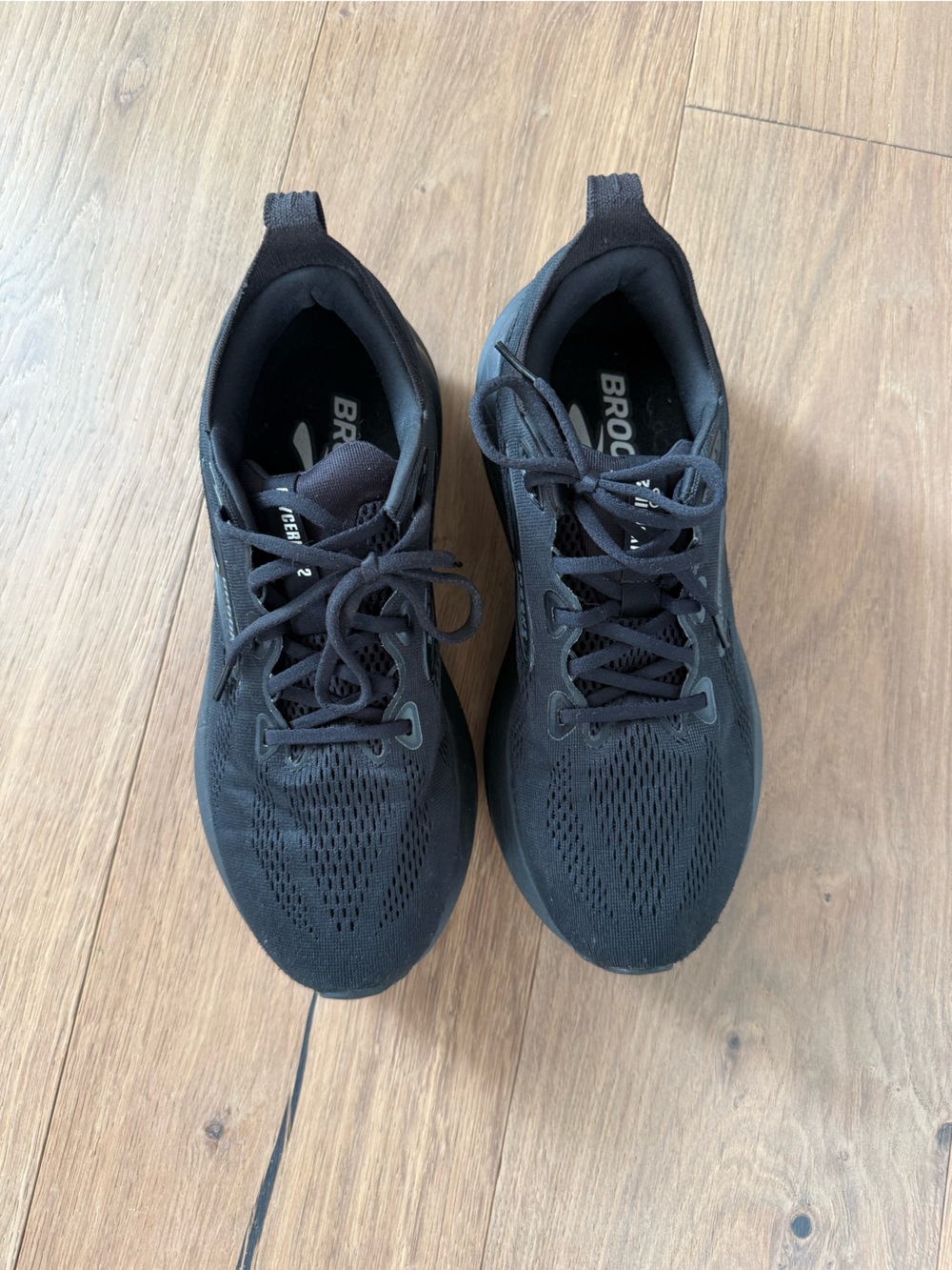 Men’s Brooks Glycerin 22 Shoes - size 9